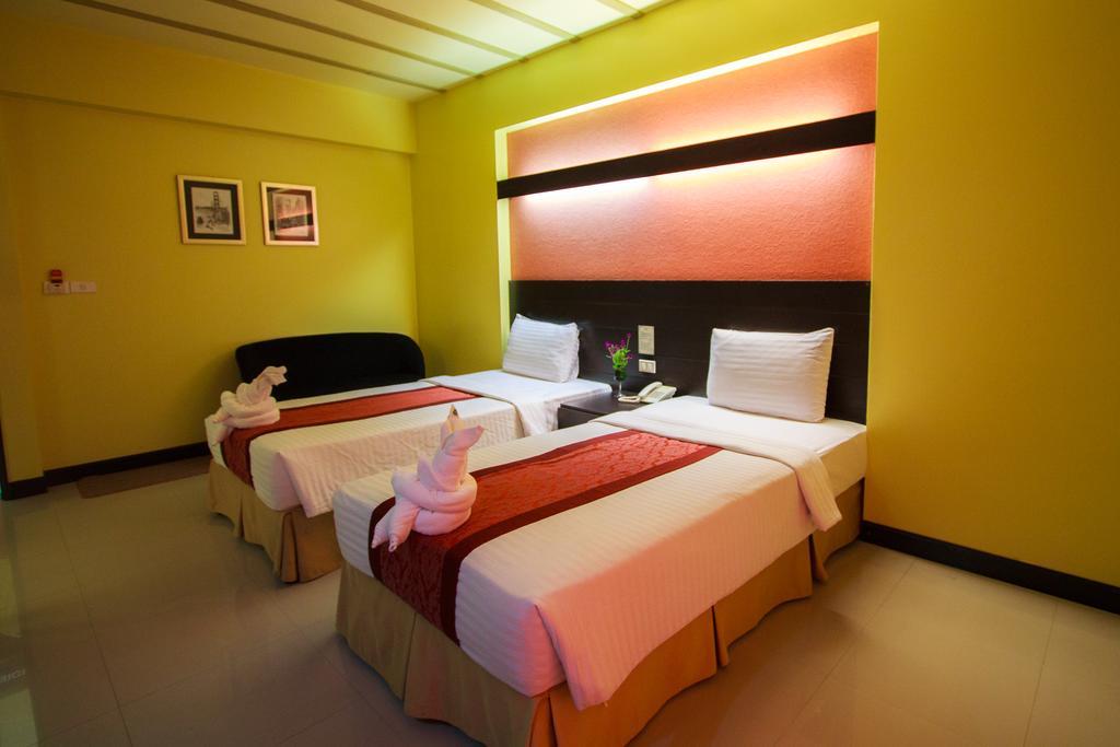 Brookside Valley Resort Rayong Dış mekan fotoğraf