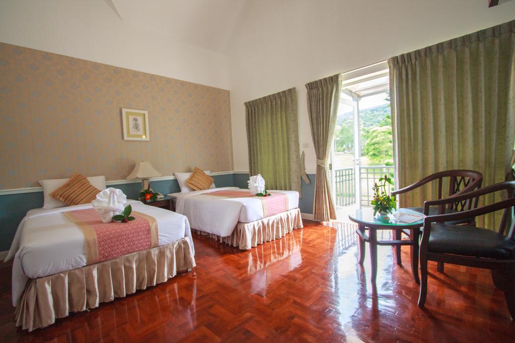 Brookside Valley Resort Rayong Dış mekan fotoğraf