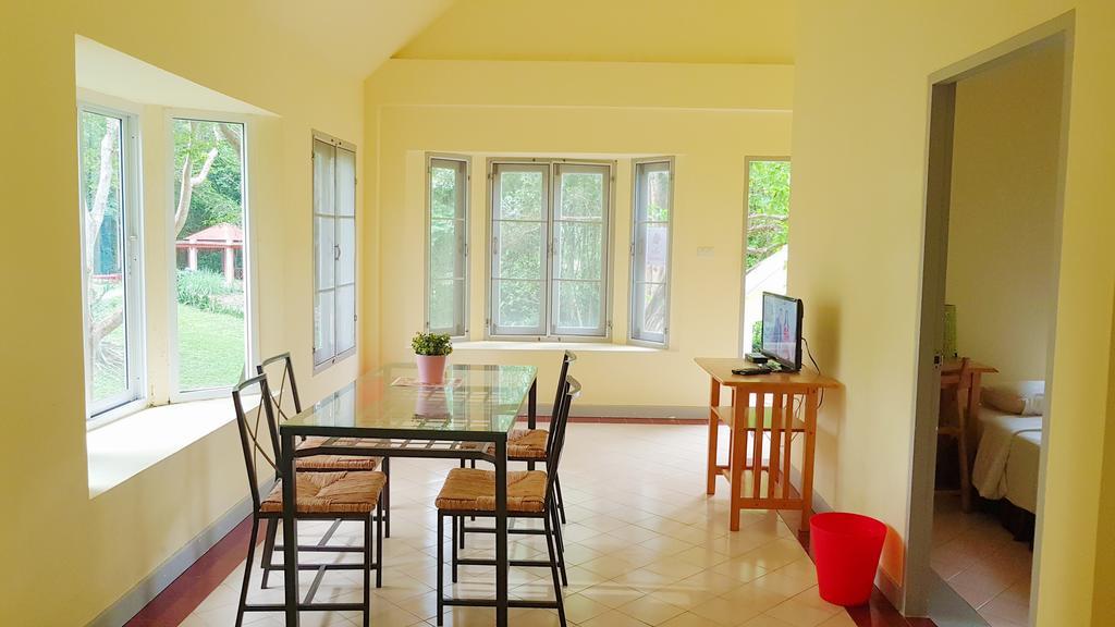 Brookside Valley Resort Rayong Dış mekan fotoğraf