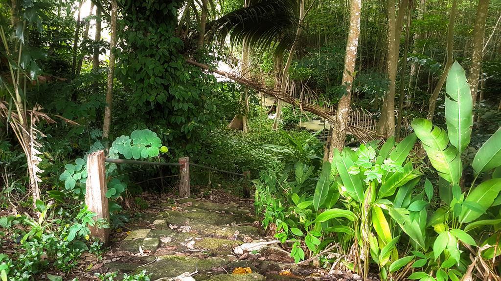 Brookside Valley Resort Rayong Dış mekan fotoğraf